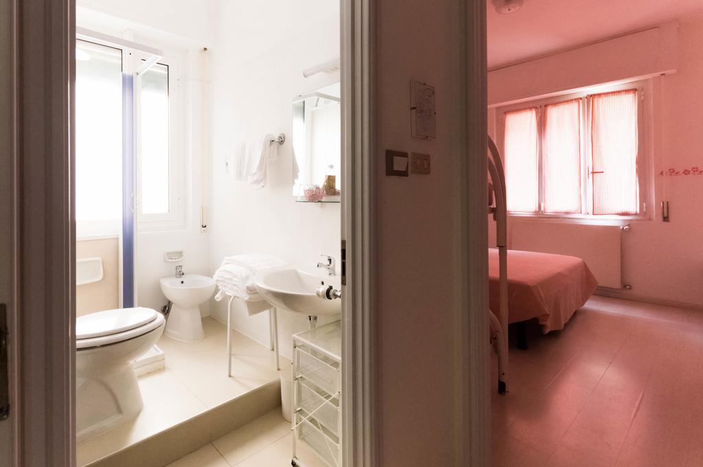 Hotel Giongo Spotorno Eksteriør bilde